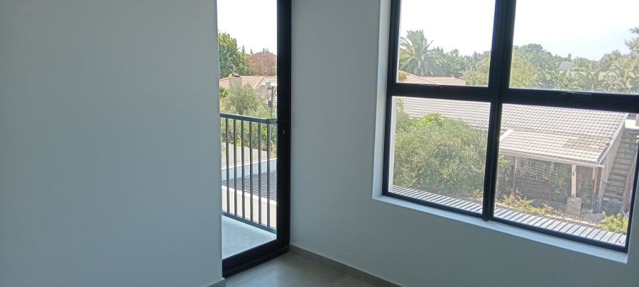 2 Bedroom Property for Sale in Table View Western Cape